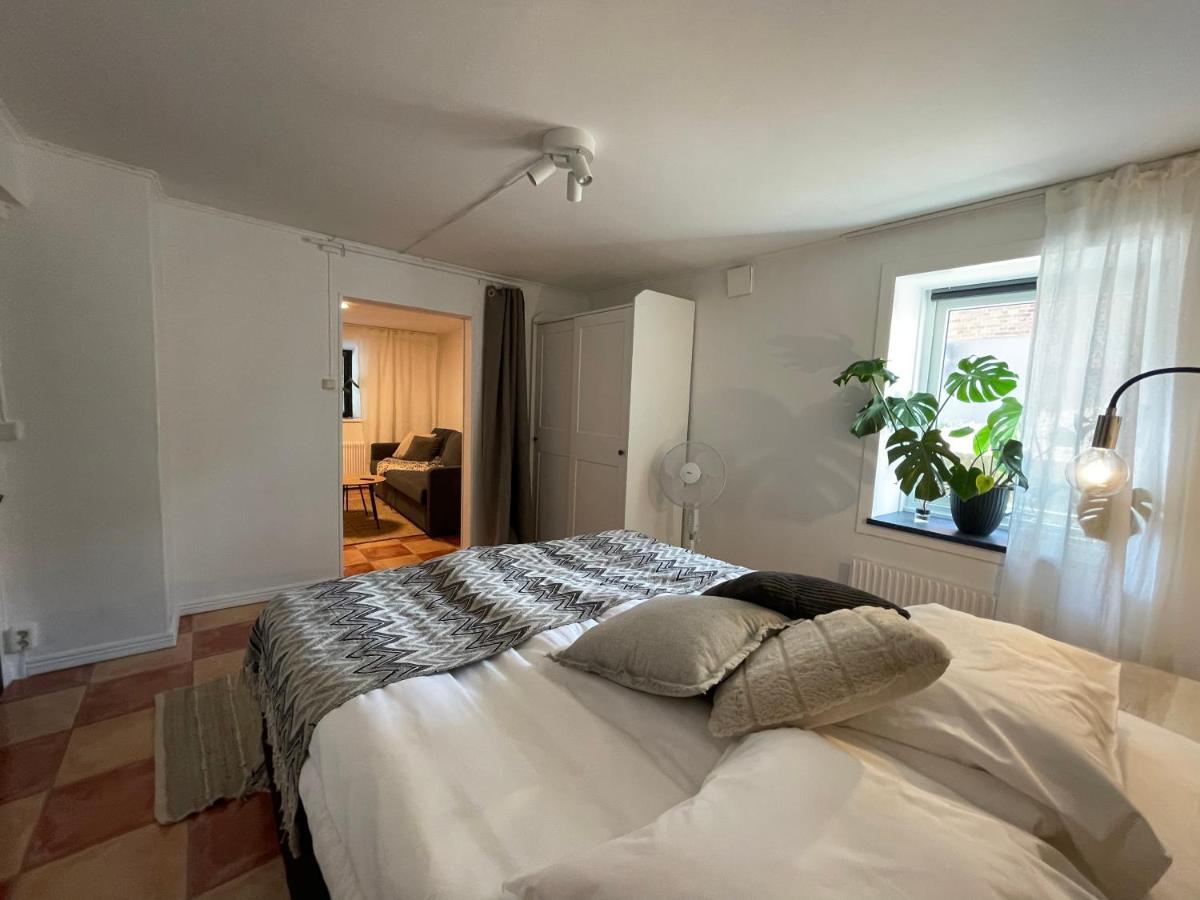 Laegenhet Soeder Om Landsvaegen D Apartamento Skivarp Exterior foto